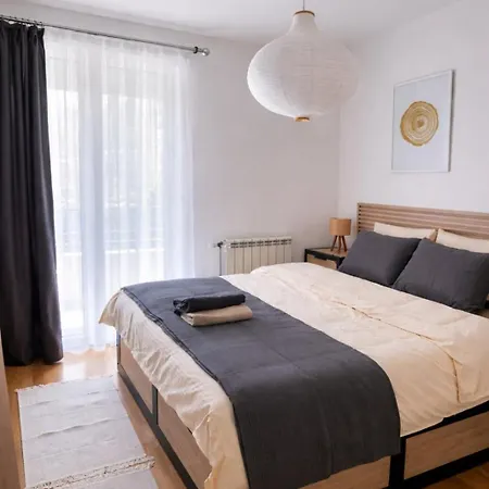 Lux Space Center Apartment-free Public Parking * Skopje