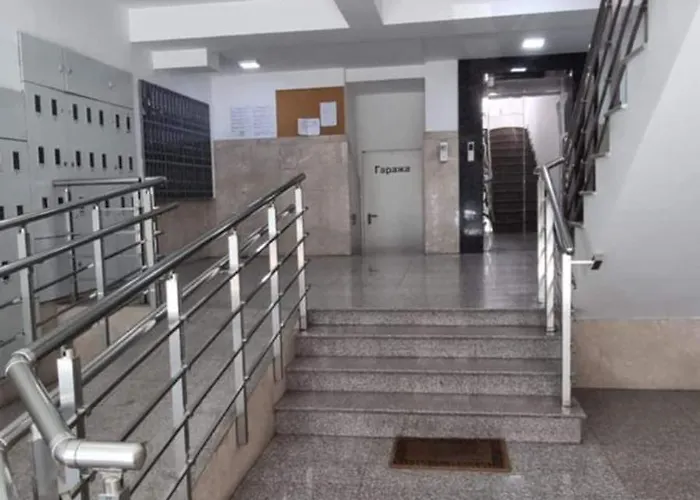 Space Centre - Price In For March! Skopje